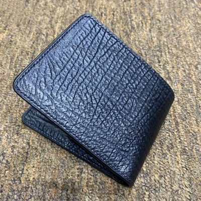 Ví Da Cá Mập Thiết Kế Dáng Ngang Cao Cấp CM02