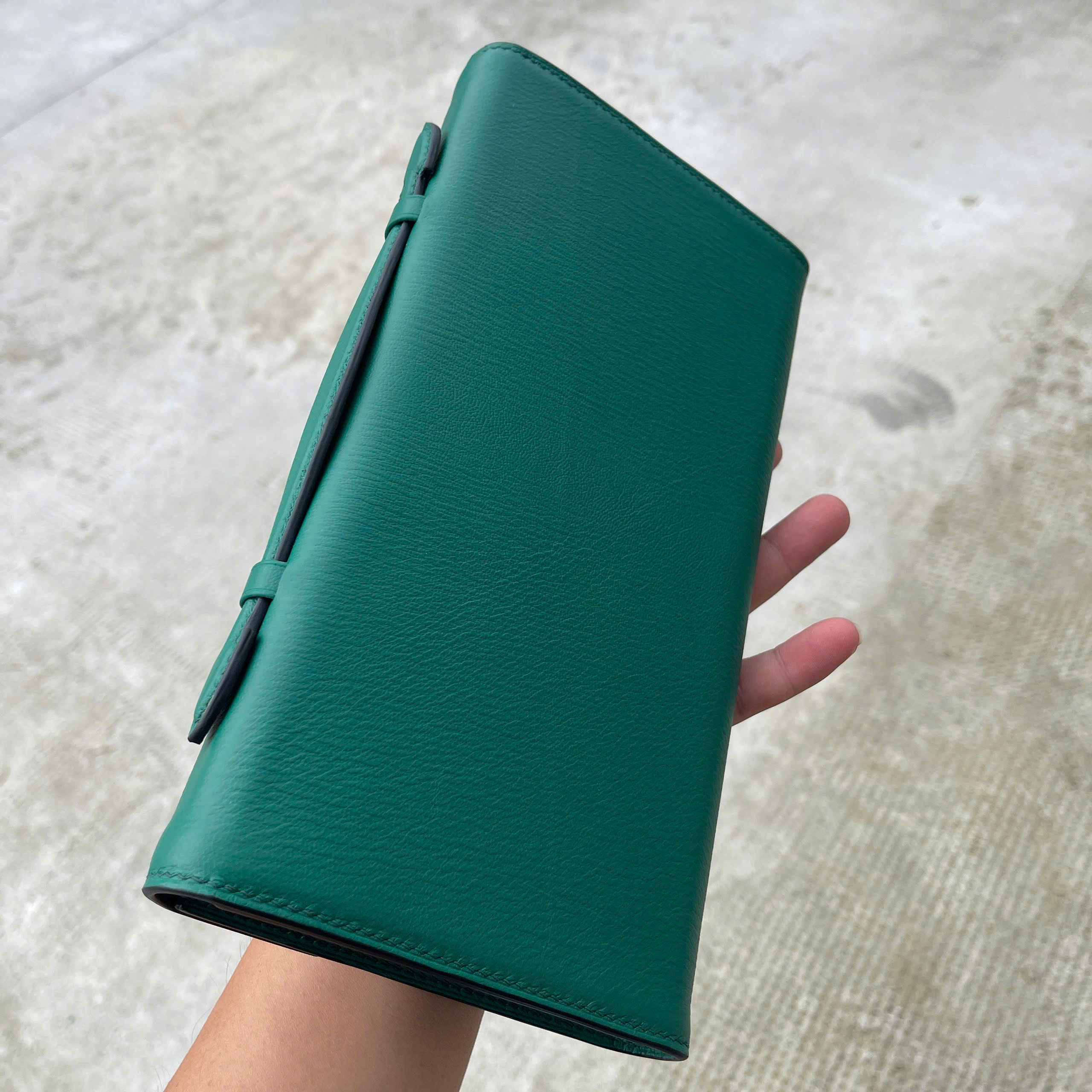 VÍ DÀI CẦM TAY Handmade DA Dê Alran Suly VDCTX2