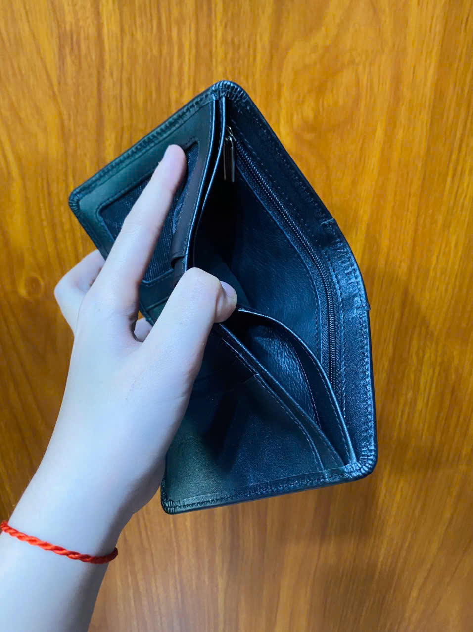 VÍ NAM DA BÒ DÁNG ĐỨNG VDB01