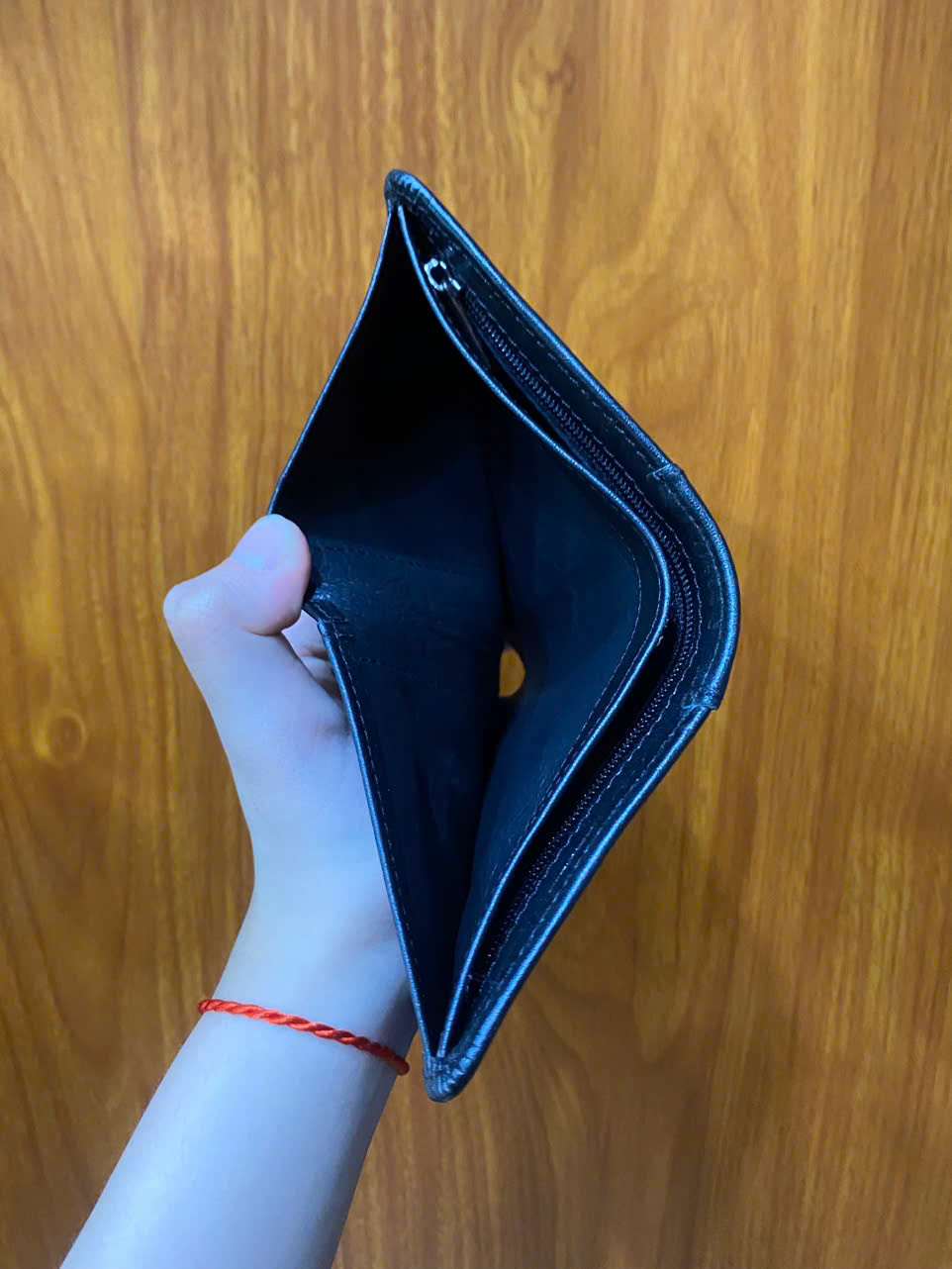 VÍ NAM DA BÒ DÁNG ĐỨNG VDB01