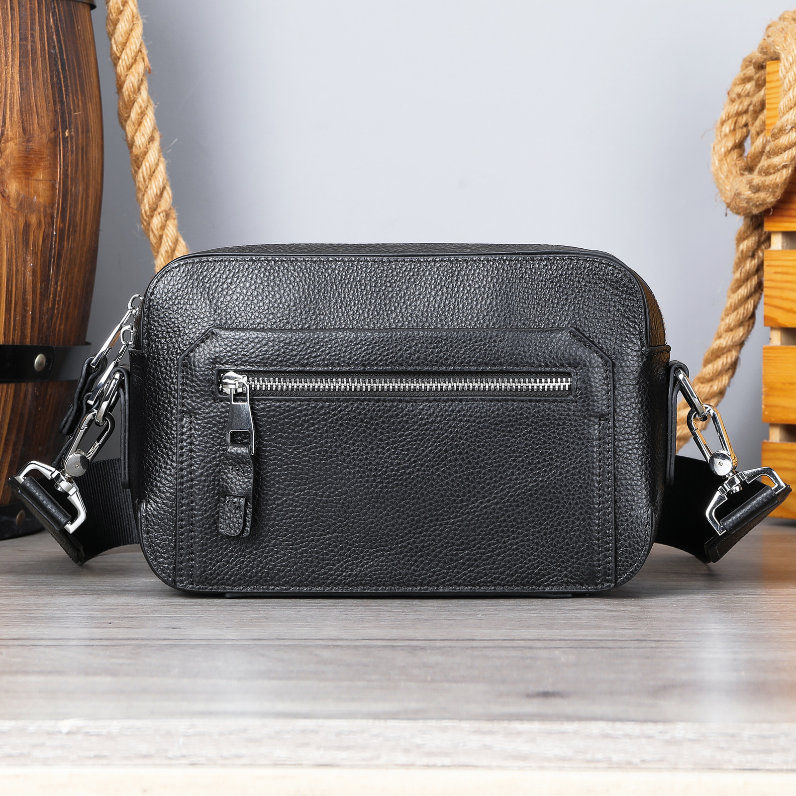 TÚI ĐEO CHÉO DA BÒ EL009